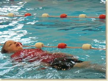 20110625-02 afzwemmen diploma A